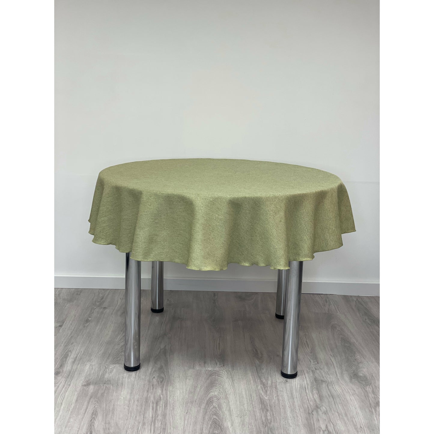 Salisbury Round Plain Tablecloth in Willow Green